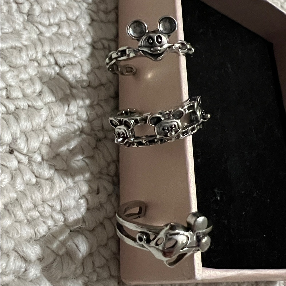 NWT - Elegant Silver-Tone Ring Set - Disney Mickey themed adjustable rings